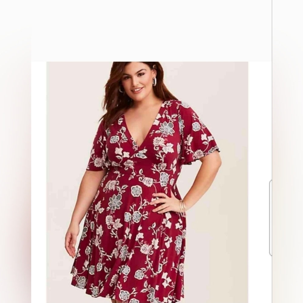 Torrid Pink Floral Studio Knit Faux Wrap Surplice Short Sleeve Dress Size 2X